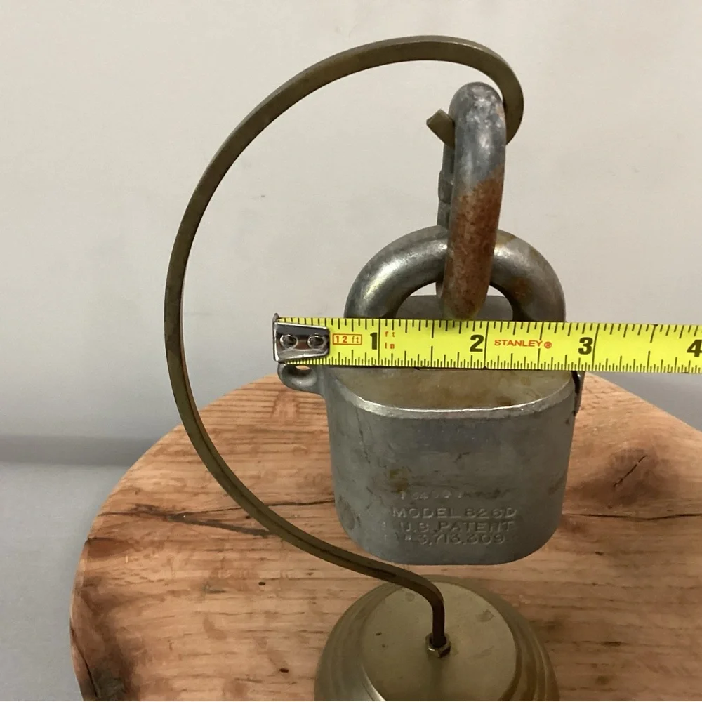 Vintage - Sargent & Greenleaf Inc. 1983 Padlock - Huge & Heavy - Collectible - Picture 11 of 13
